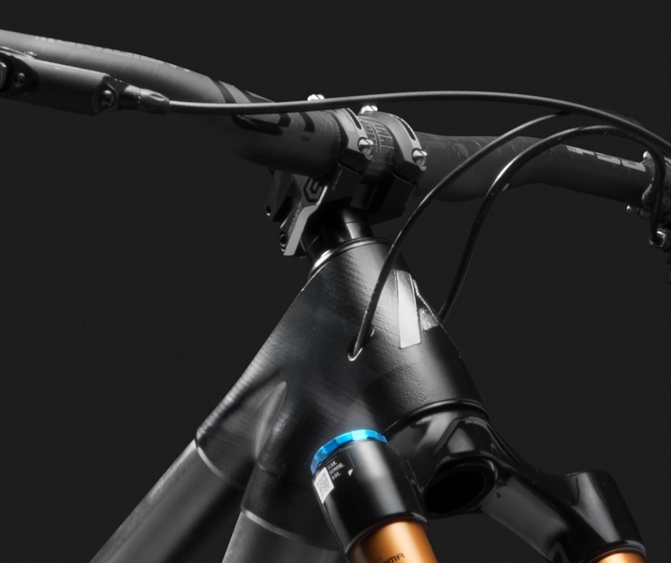 PORT-TO-PORT CABLE ROUTING