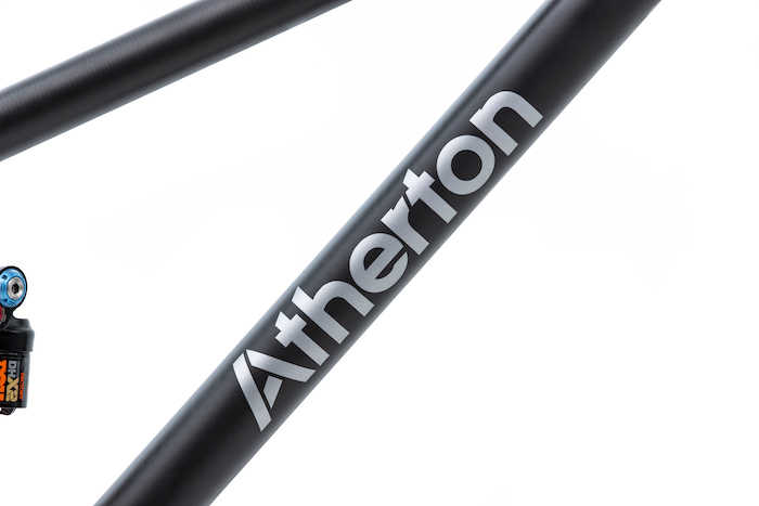 CUSTOM CARBON TUBING