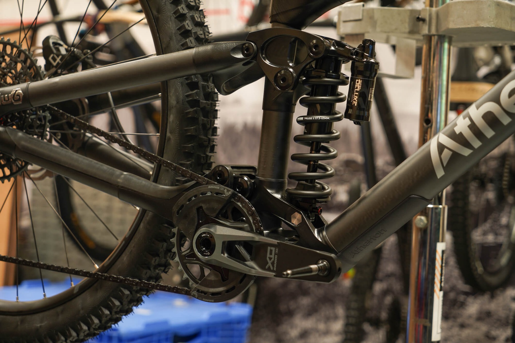 RUGGED DOWNTUBE PROTECTOR