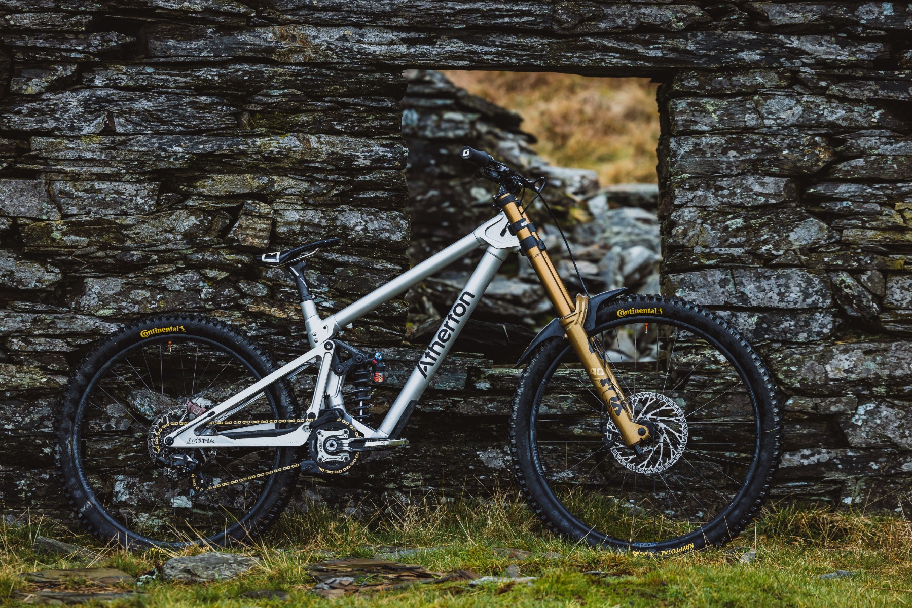 DG_AthertonBikes_S.200_Launch-2